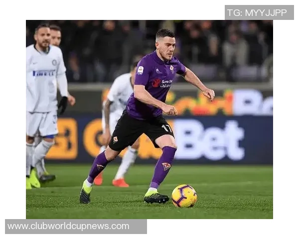 列日与塞维利的较量揭示了欧洲足球的激烈竞争与战术博弈