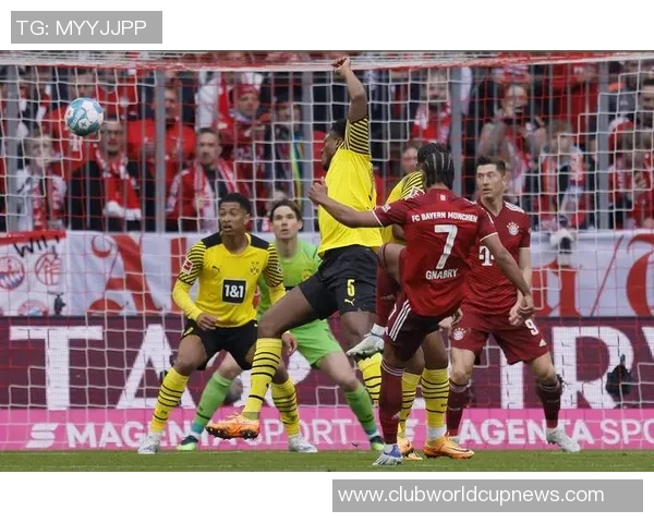 多特蒙德与拜仁慕尼黑精彩对决全景直播回顾与分析